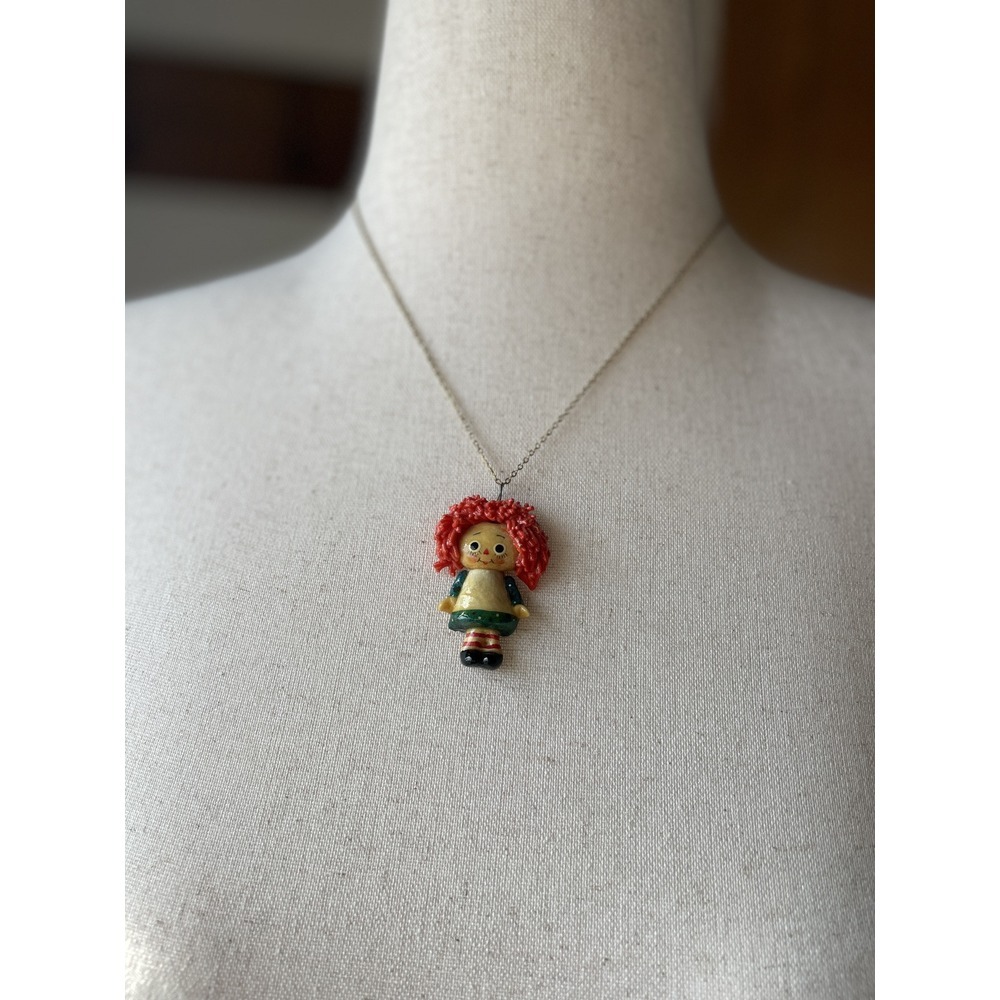 VTG Ragedy Anne Handmade Salt Clay Pendant Necklace On Gold Colored Chain 1970's